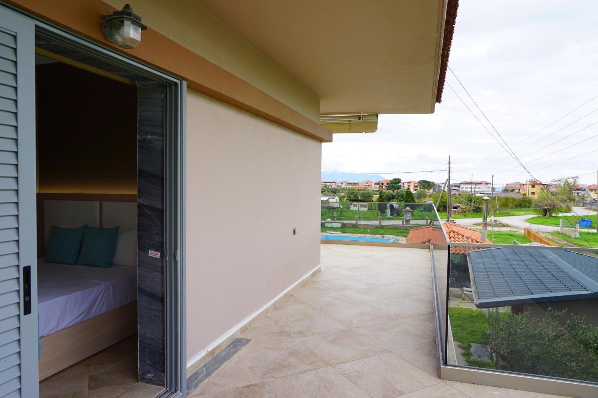 House Michalis Aparthotel Sarti Exteriör bild
