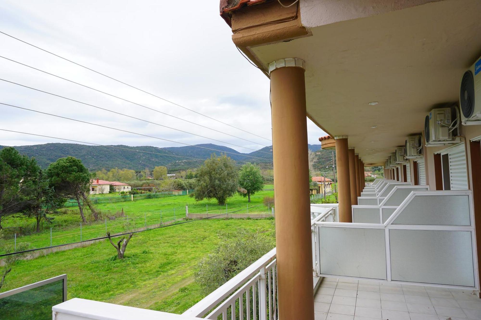 House Michalis Aparthotel Sarti Exteriör bild