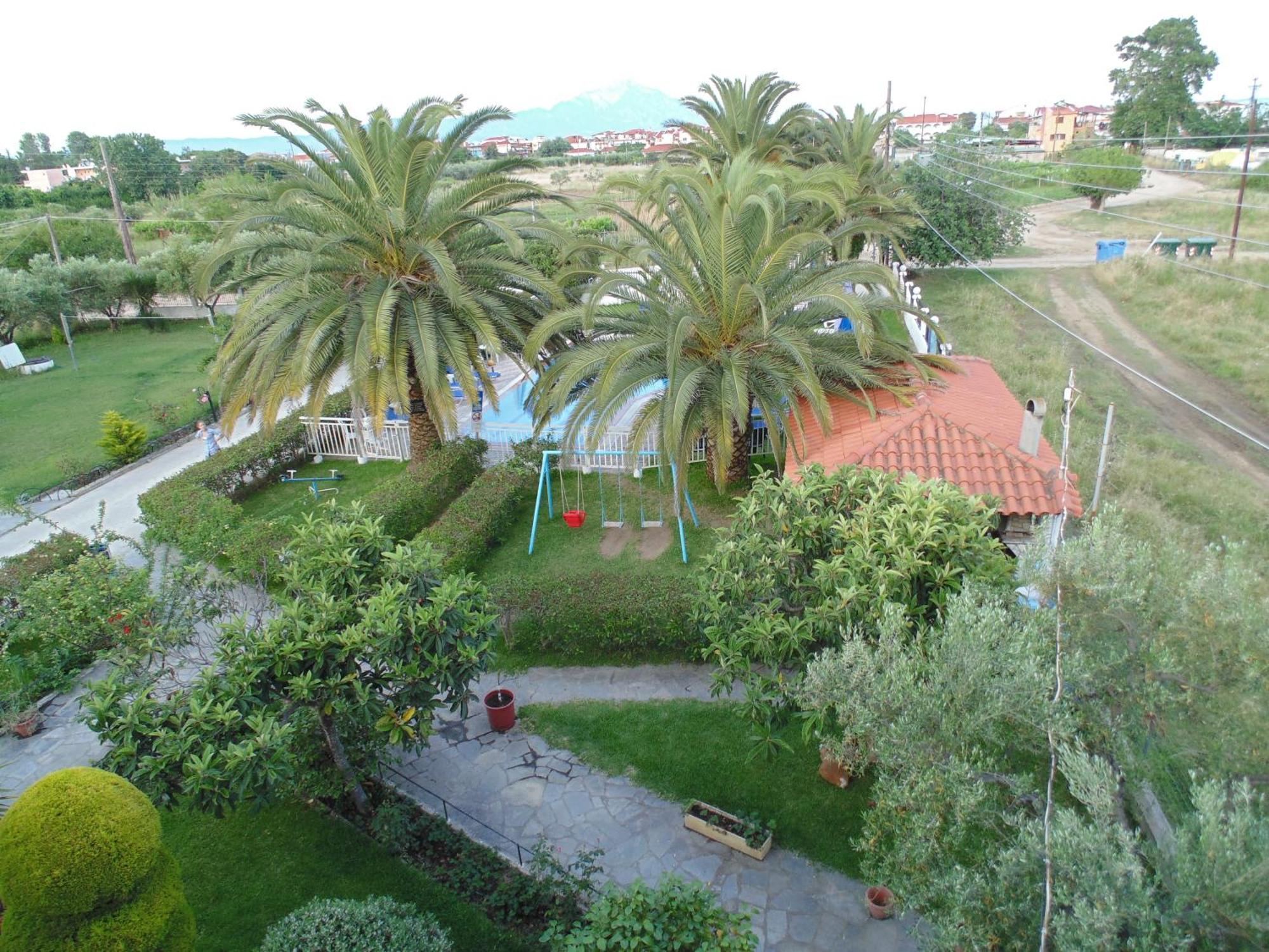 House Michalis Aparthotel Sarti Exteriör bild